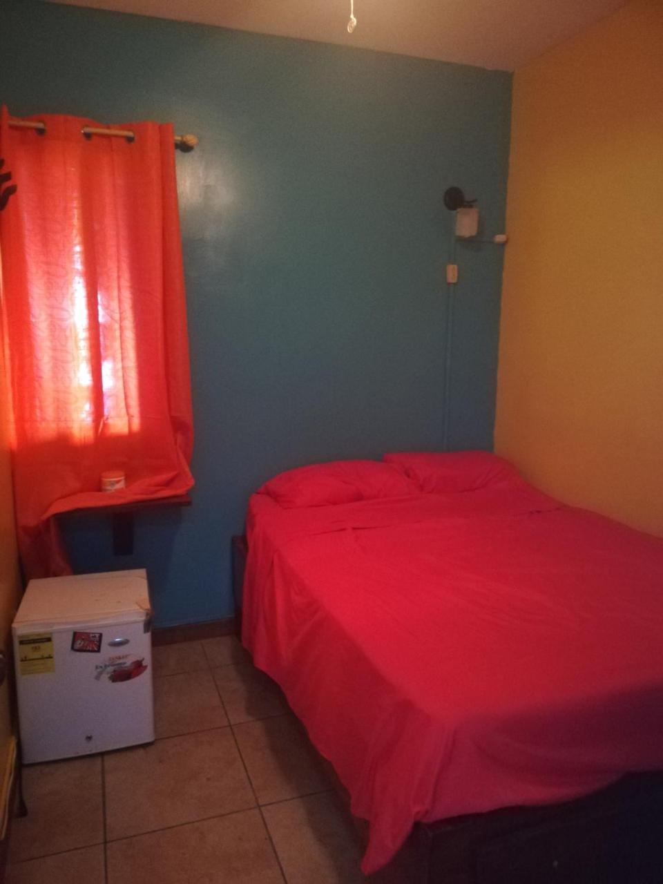 Cliff'S Hostel La Gruta 外观 照片